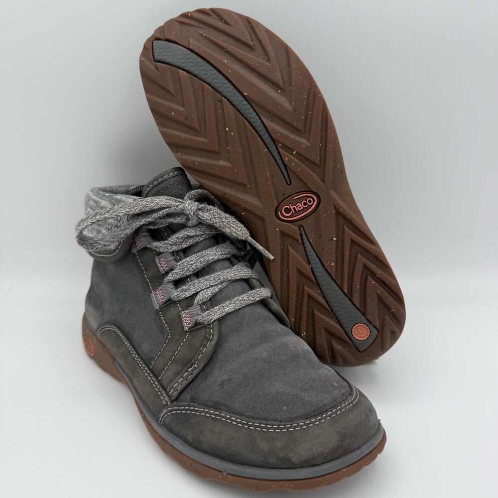 Women’s Chaco Chukka Gray Barbary Fold Down Waterproof Performance Boots Size 7‎